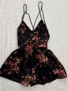 LA Hearts Black Velvet Floral Strapless Romper with Pink & Brown Flowers